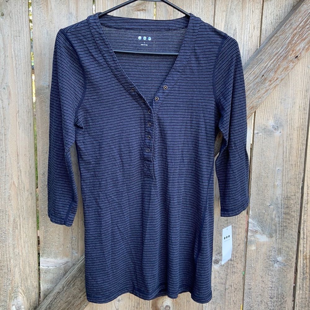 Three Dots Black and Charcoal Striped V-Neck 3/4 Sleeve Top